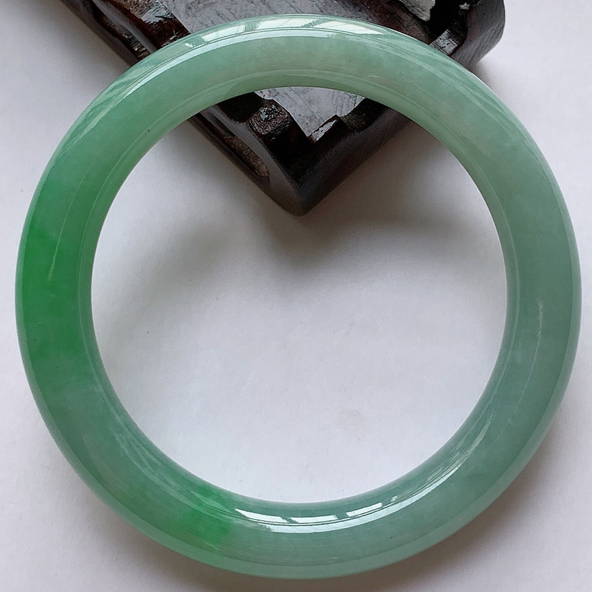 Natural Burmese Type A Jadeite Bracelet Jade Bangle_voghion.com