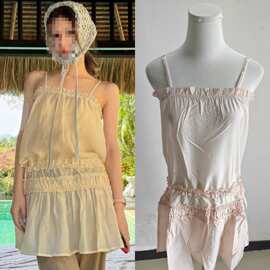 长期现货2026夏赵露思同款米粉色花边拼接吊带褶皱收腰叠穿连衣裙