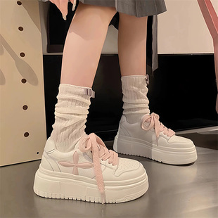 ��ɫ�W����׵�ӖЬ2025�����¿�͹Űٴ�С��Ь�W���\�����e��Ь