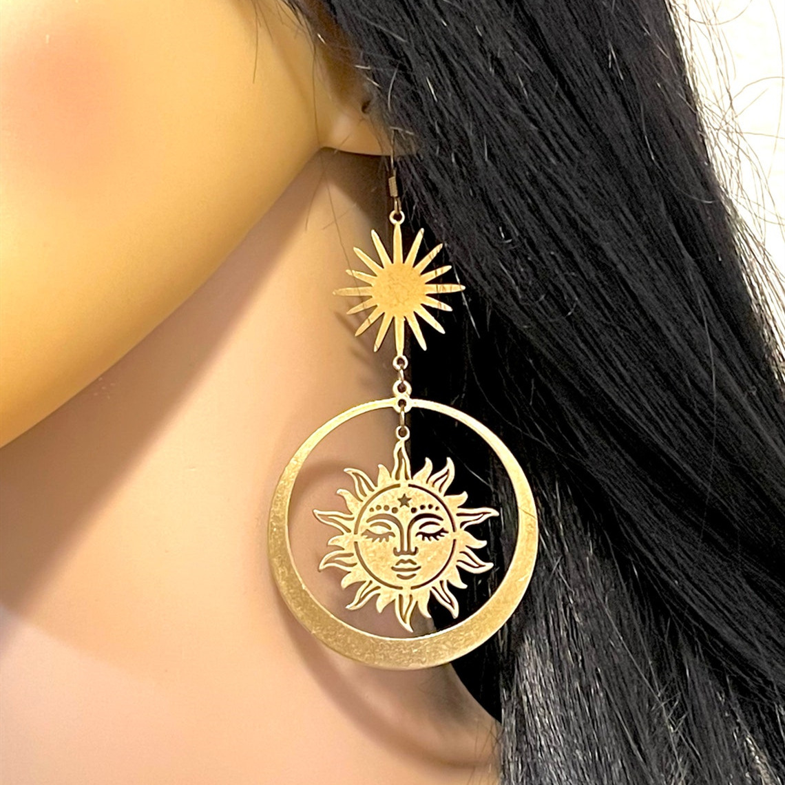 Mode Soleil Métal Femmes Boucles D'oreilles 1 Paire display picture 3