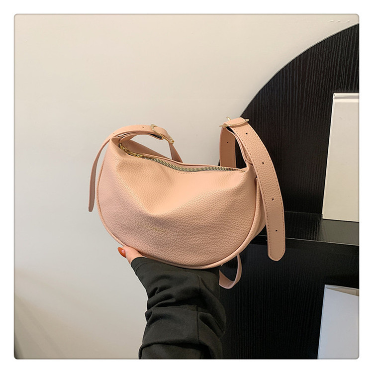 thumbnail image 1 of Bolso de diseño retro y exclusivo para mujer de otoño 2025, nuevo modelo popular, bolso cruzado versátil, bolso de lujo con textura de empanadilla., 1 of 10
