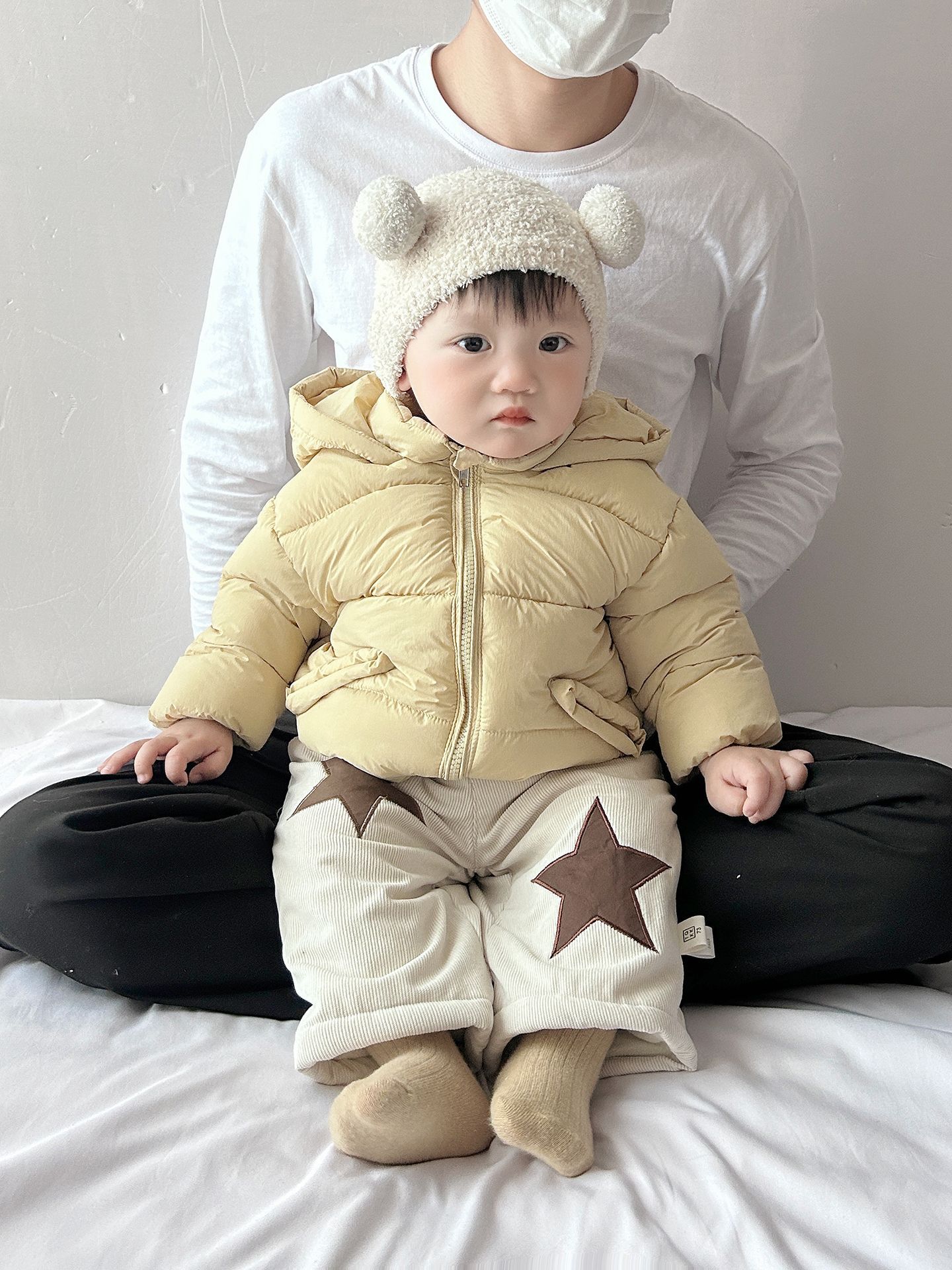 Hombres, ropa de invierno para bebés, nuevo estilo de moda, guapo bebé, chaqueta de algodón con capuchón, abrigo, pantalones cálidos, dos piezas