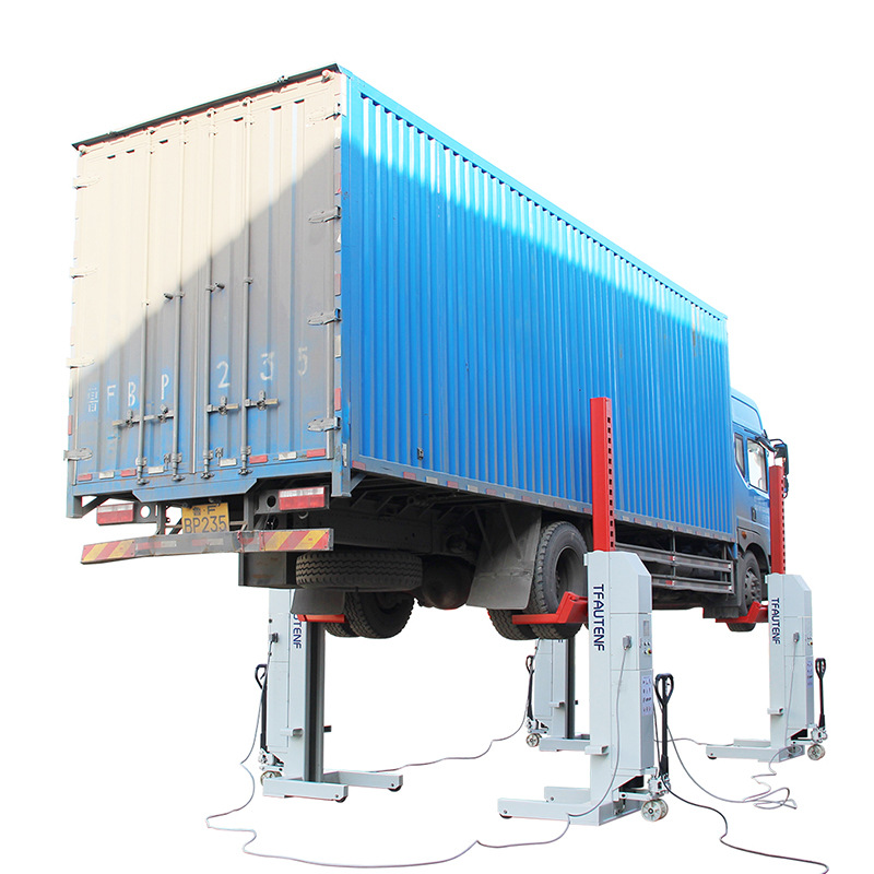 Equipo de elevación del autobús hidráulico atado con alambre inalámbrico móvil del Vehículo Comercial del camión de elevación del tonelaje grande 30 toneladas