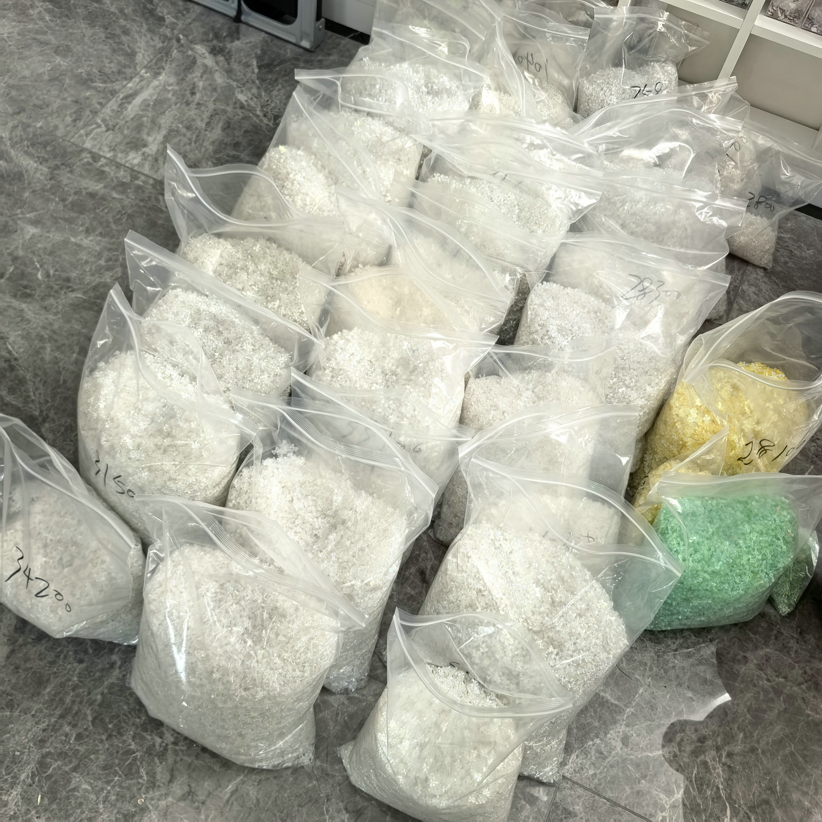 蝴蝶结飘带美甲饰品批发创意设计产业园区设计师设计元素原材料0