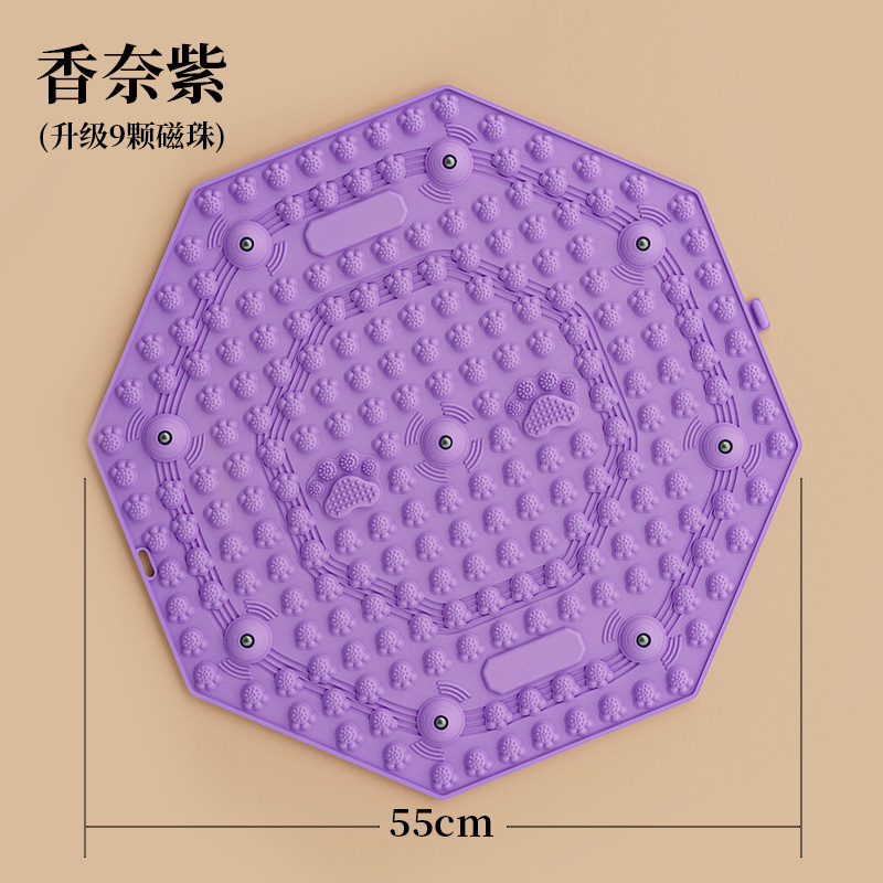 指押さえ板の足の裏に全身マッサージマットがあります。|undefined