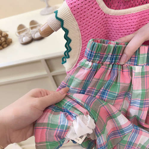 Ningli Korean style girl's suit summer fashionable and stylish baby girl knitted vest plaid bud shorts two-piece set