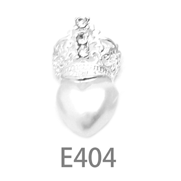 Nuevo transfronterizo europeo y americano estilo corona uñas joyería mezclado lote exquisito en forma de corazón rhinestone Cruz uñas rhinestone venta al por mayor