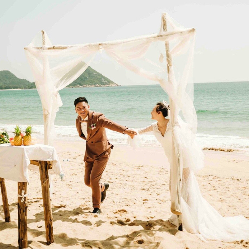 田园木桩拱门花门婚庆橱窗店面布景杉木草坪婚礼装饰道具婚礼用品