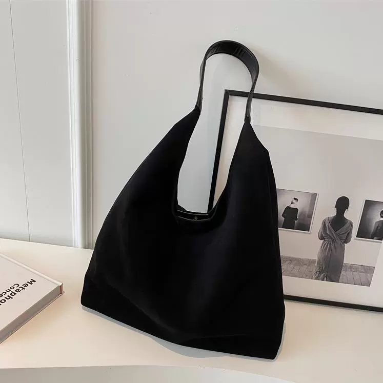 Retro matte capacious demi-season shoulder bag