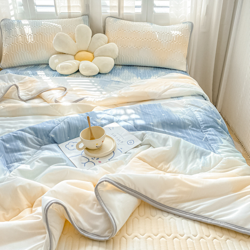 Juego de cuatro piezas de seda de hielo de verano, edredón fresco de verano, nuevo juego de cama de sábanas de látex de verano 2025