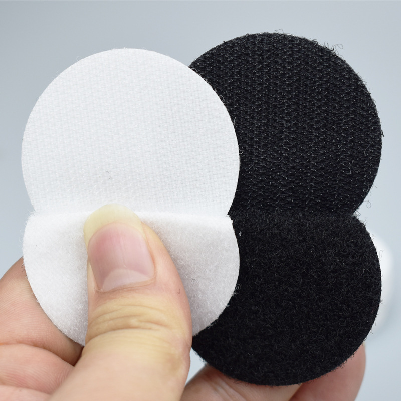 En stock adhesivo de doble cara sin costuras Velcro sábana alfombra mantel anti-Funcionamiento antideslizante sofá fijo Velcro