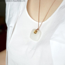 和田玉白玉玉牌纯银包金镶玉牌时尚玉牌镂空万人收藏