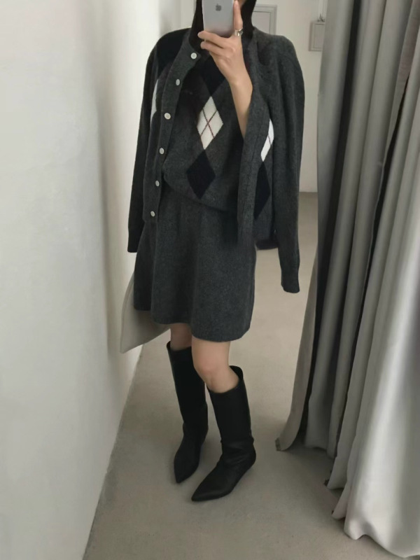 休闲学院风菱形格纹毛衣三件套2025秋韩版新款修身百搭针织衫套装|undefined