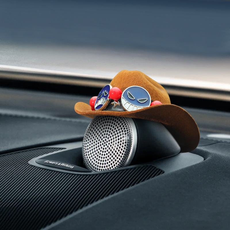 Adecuado para Volvo Baohua Sombrero de vaquero serie de decoración central de audio S60/90/XC60 en el automóvil