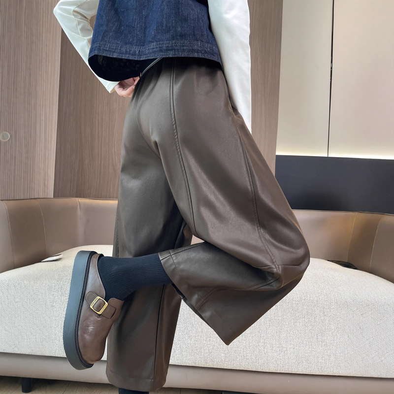 Brown Pu Leather Wide-Leg Pants for Women, New Winter Style, Cool and Stylish, Petite Straight-Leg Loose Casual Pants 8000