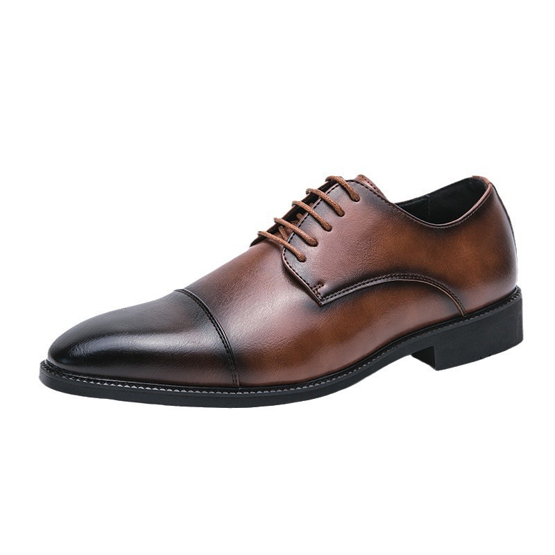 Zapatos de hombre de tamaño grande transfronterizo 2025 primavera y otoño zapatos de cuero de negocios para hombres de tamaño 48 zapatos casuales británicos puntiagudos para novio y padrino