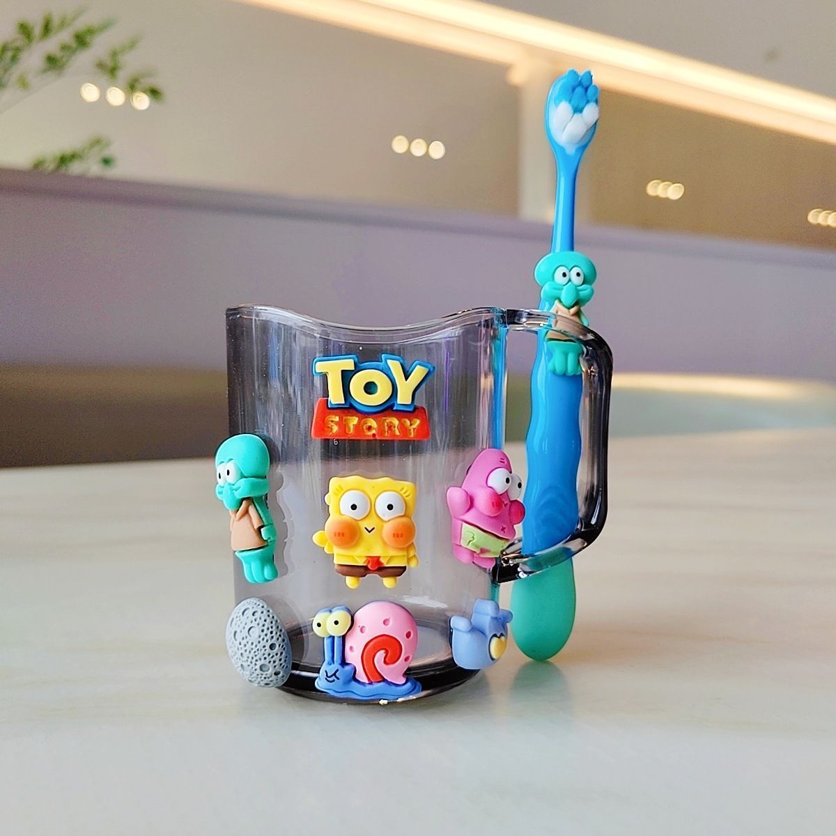 [Baby loves brushing teeth more] SpongeBob SquarePants + matching toothbrush
