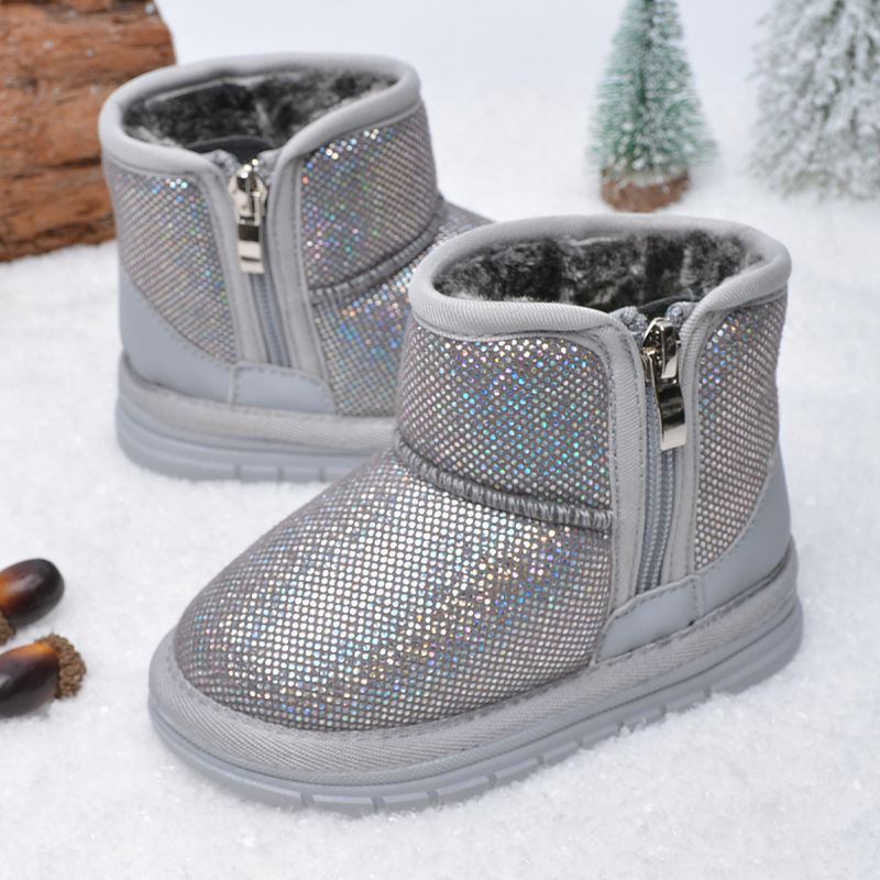 Botas de nieve cálidas para niños, muy vendidas en invierno, botas casuales de algodón con forro polar para niños y niñas, venta al por mayor transfronteriza de calzado de algodón.