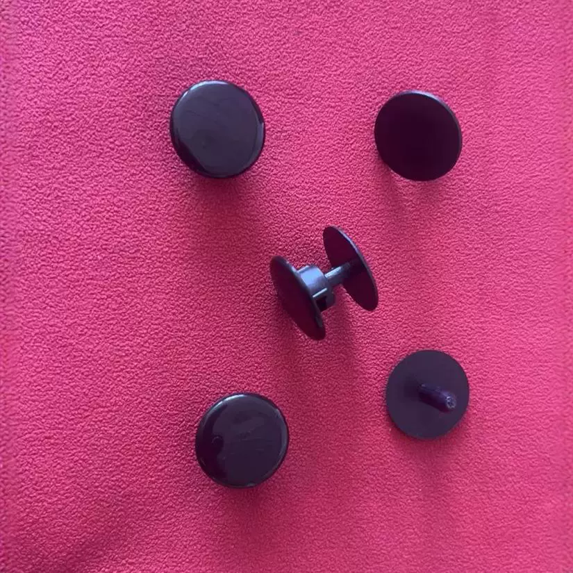 Садовая обувь с пряжкой