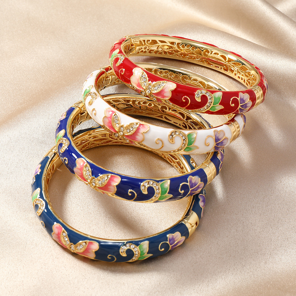 Retro ethnic bracelet