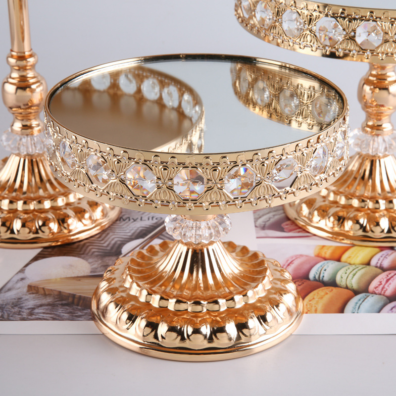 Bandeja de pies altos de lujo ligero de hierro forjado de estilo europeo, descanso para el té de la tarde, mesa de postres, estante de punto, sala de modelos de metal, estante de exhibición, decoración image 4
