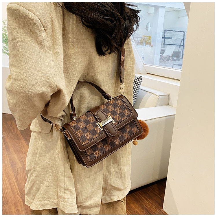 Borsa a tracolla piccola quadrata donna design classico niche_voghion.com