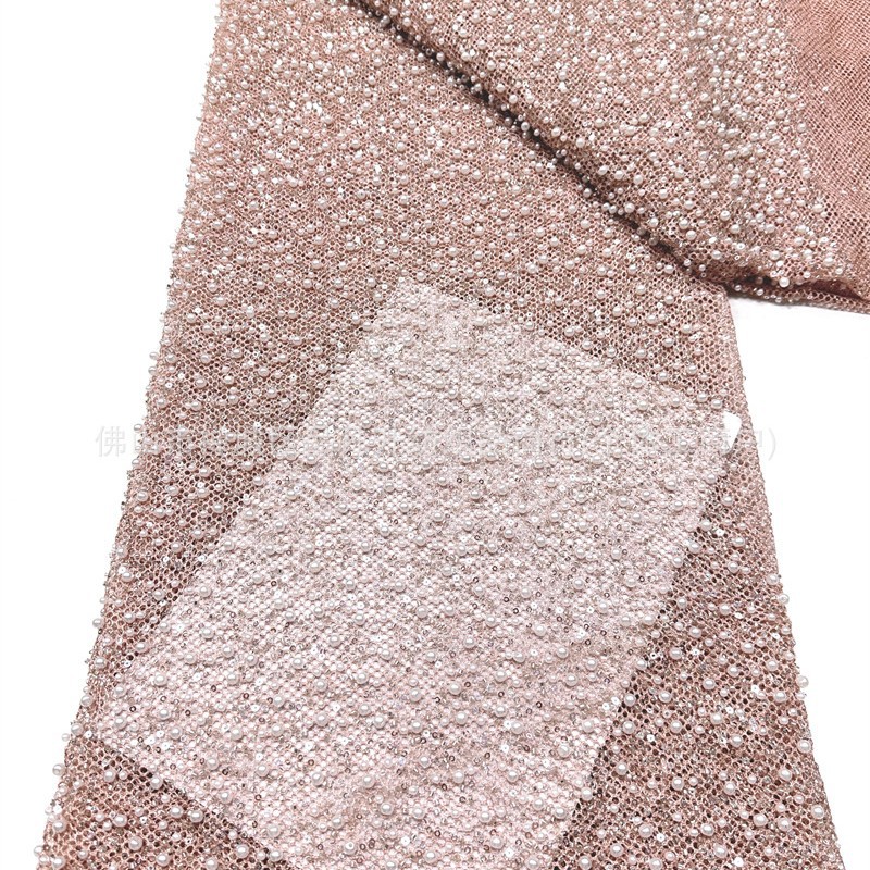 Tejido de malla elástica transpirable de perlas de tamaño pequeño y pequeño para brindis de pecho cola de pescado vestido de banquete tela de paño
