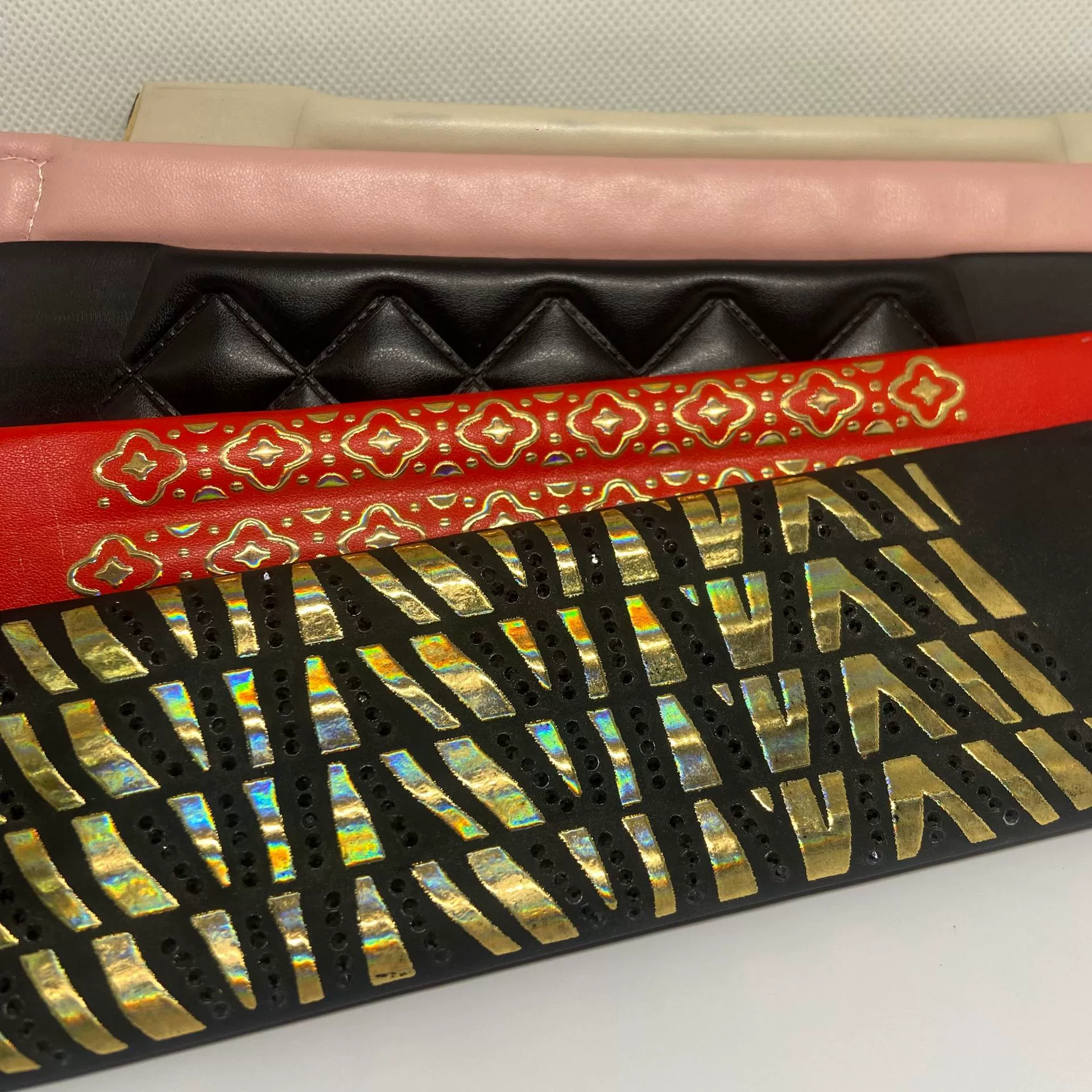 PU кожаное напряжение цветочная лестница аксессуары для обуви сандалии сандалии обувь для комфорта готовой обуви верхняя фабрика прямые продажи