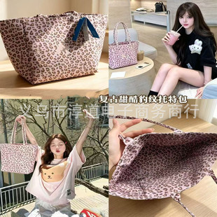 �Ϗ͹ű��y���ذ�Ů�������μ����ɫ�������ճ�ͨ�ڰٴ������