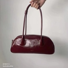 Korean-style Dabucks leather bag made from Italian cowhide&mdash;simple, Instagram-worthy design with dual straps, perfect as a compact shoulder tote in a small size.