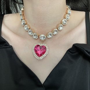 �W���L�F���W�õ�t���ĵ�����Ů�r�К��|С���OӋ���i��i���