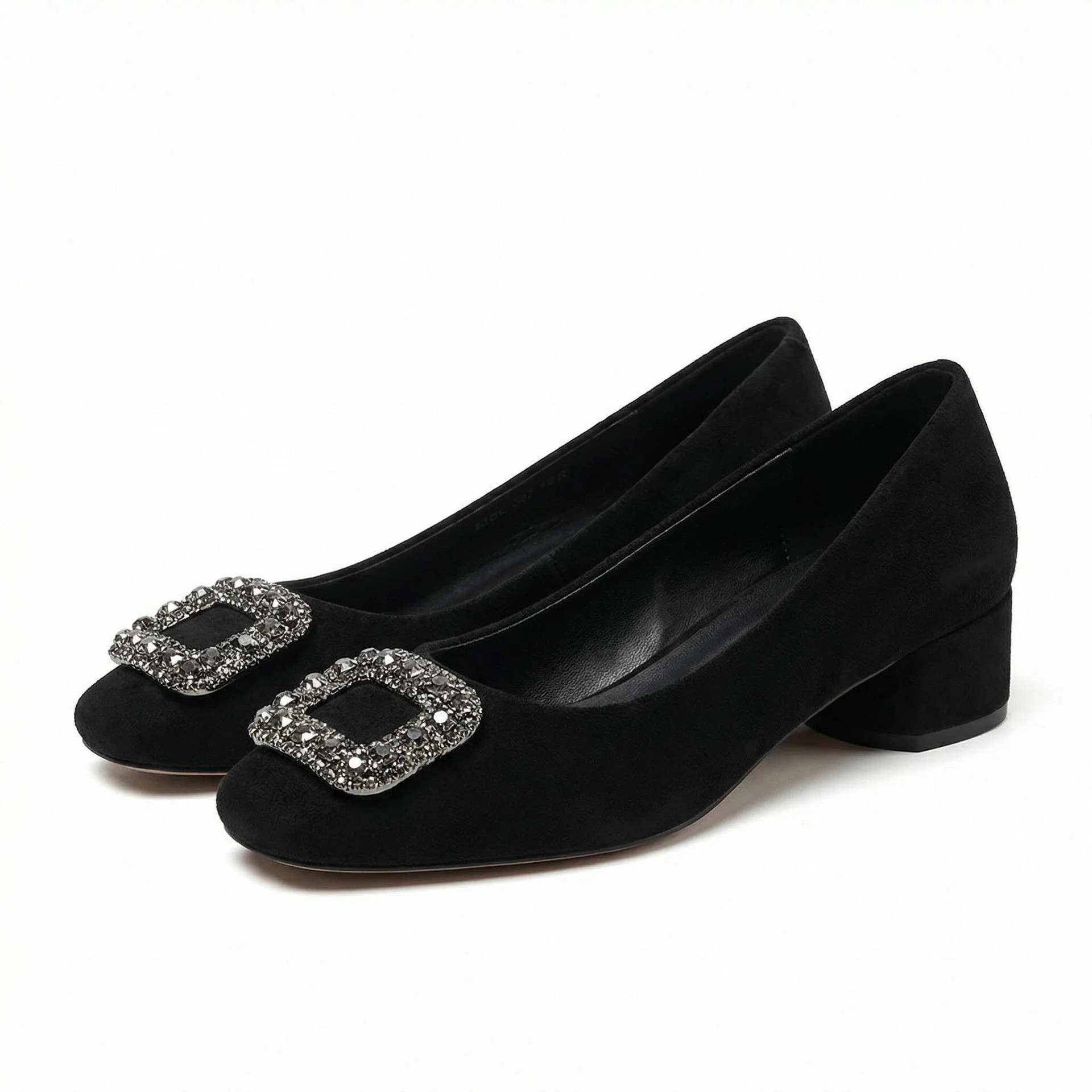 Zapatos franceses de talón grueso de diamante 2026 nuevos zapatos de primavera negros cuadrados de noche de viento de noche zapatos de viaje de mujer