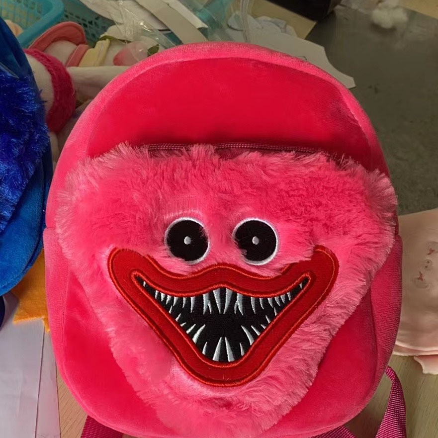 03 poppy powder (shoulders)