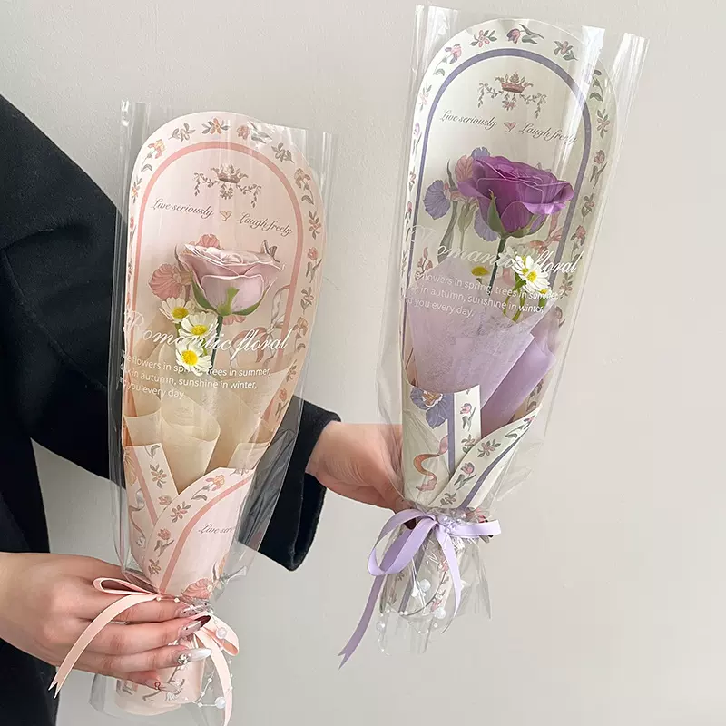 热卖新款单支玫瑰小花束 透明膜包装生日节日送礼永生花花束