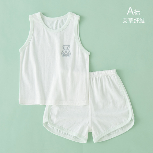 Baby Summer Set Top, Two-Piece Summer Outfit for Toddlers, Unisex Children's Summer Clothes, Ice Silk with mugwort