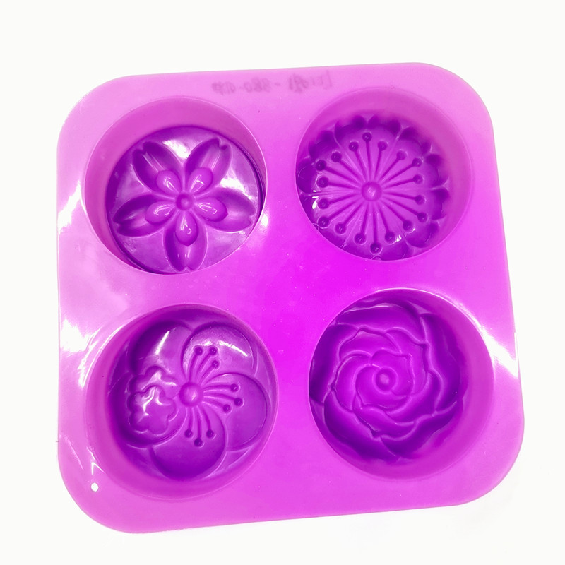 �羳ר��DIY˫�����ֹ�����Һ��轺ģ õ��LOVE���ģ��������