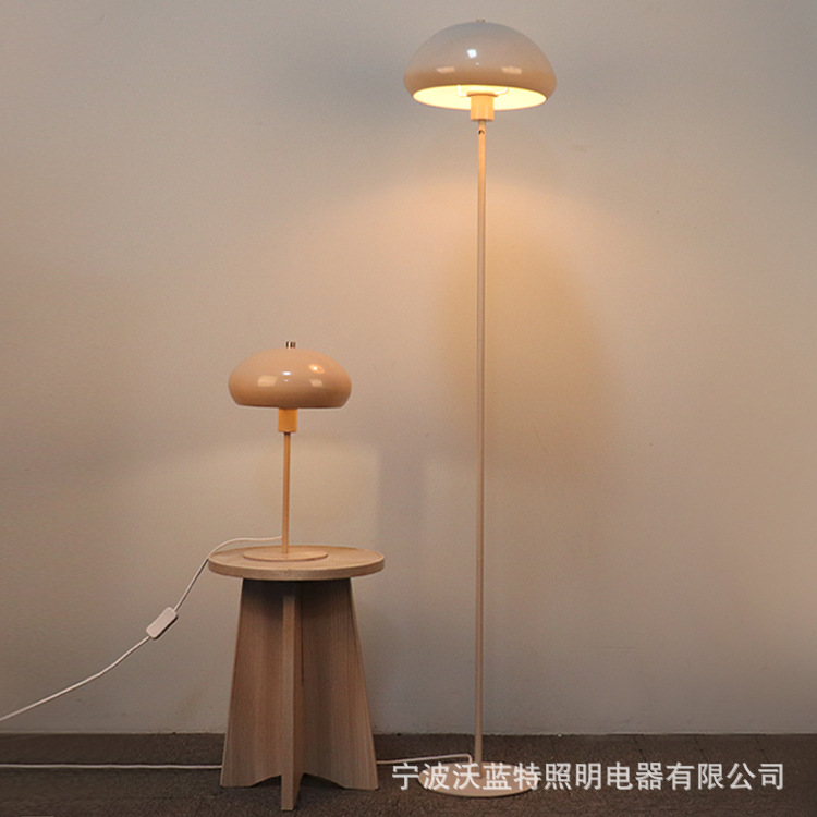 Fábrica directa de metal de barra recta hongo lámpara de piso, lámpara de escritorio