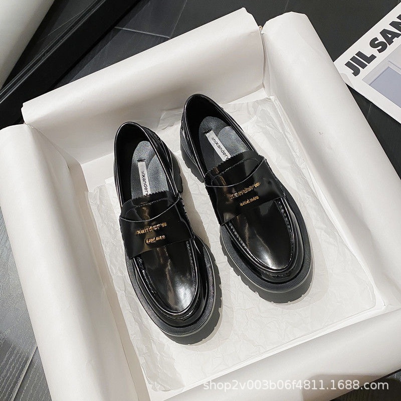 Loafers platform English style