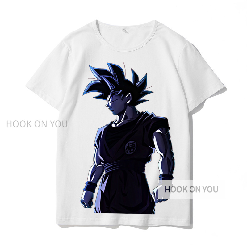 T-shirt with a round collar