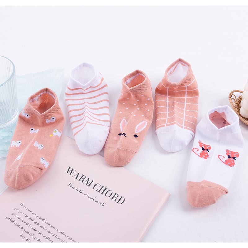 New Combed Cotton Animal Women's Socks Set display picture 10