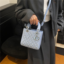 �羳С����Ů2025�¿����Q�r�д̽�����μ�б�������