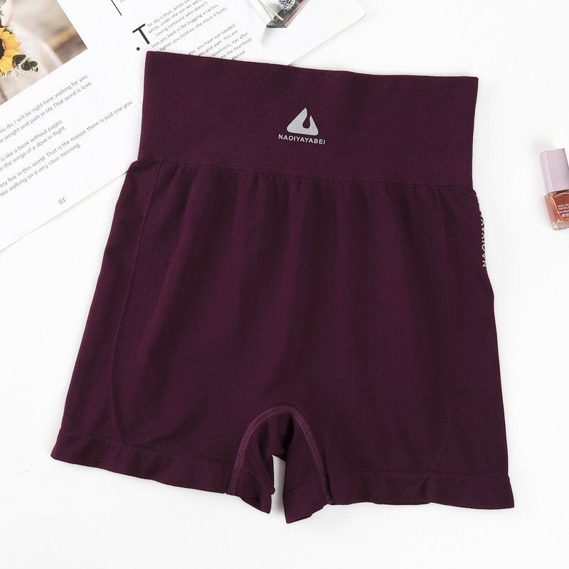 Пурпурно красный