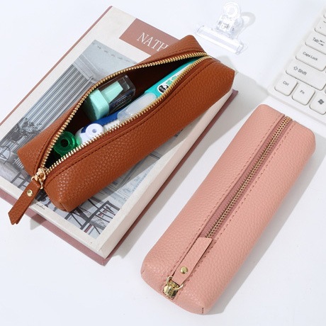 Fashionable capacious pencil case