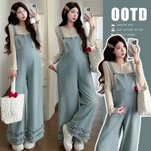 孕妇装套装宽松遮肚牛仔背带裤潮妈新款秋冬季百搭减龄休闲两件套