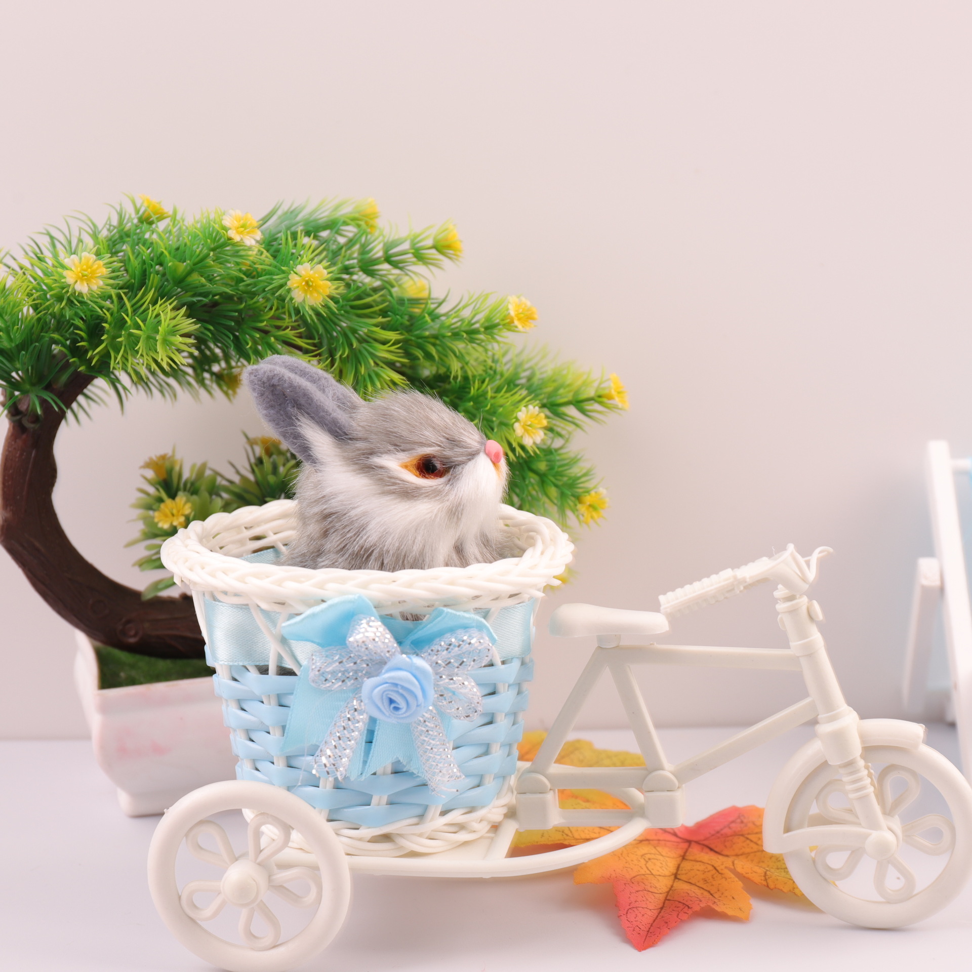 (블루) 세발 자전거 (회색) 중립 토끼