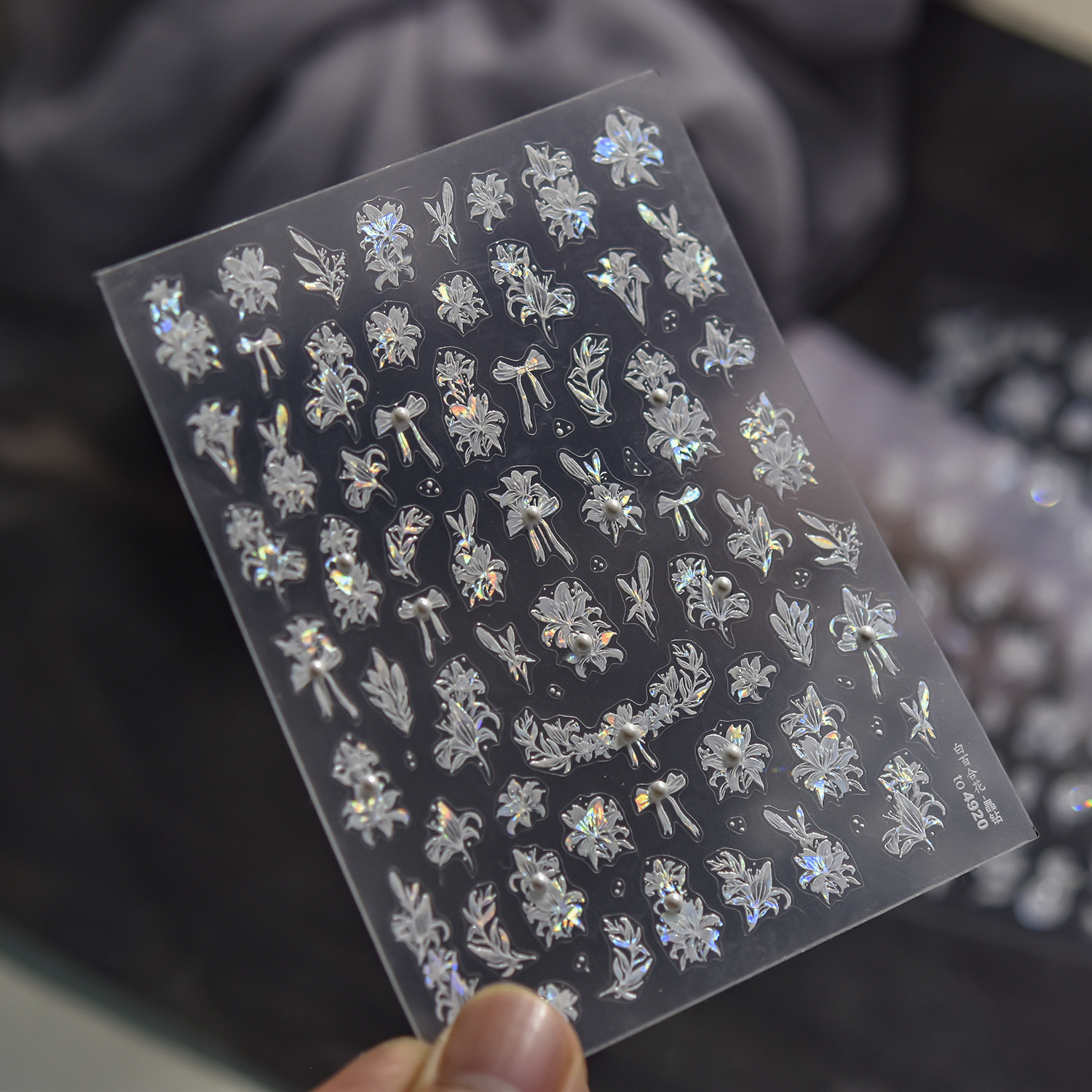 Nail Art New Crystal Diamond Nail Sticker 3D 3D 3D Sensación de uñas Advanced Rose Butterfly Jewelry Sticker al por mayor