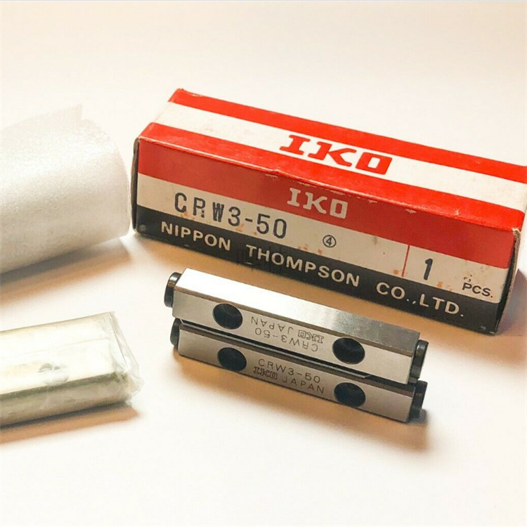 日本IKO CRW2-105交叉滚子导轨运行顺畅  易于安装 现货销售