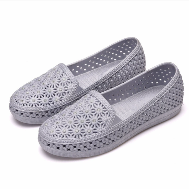 Sandals, comfortable footwear for mother, non-slip nurse uniform, summer shoes, soft sole