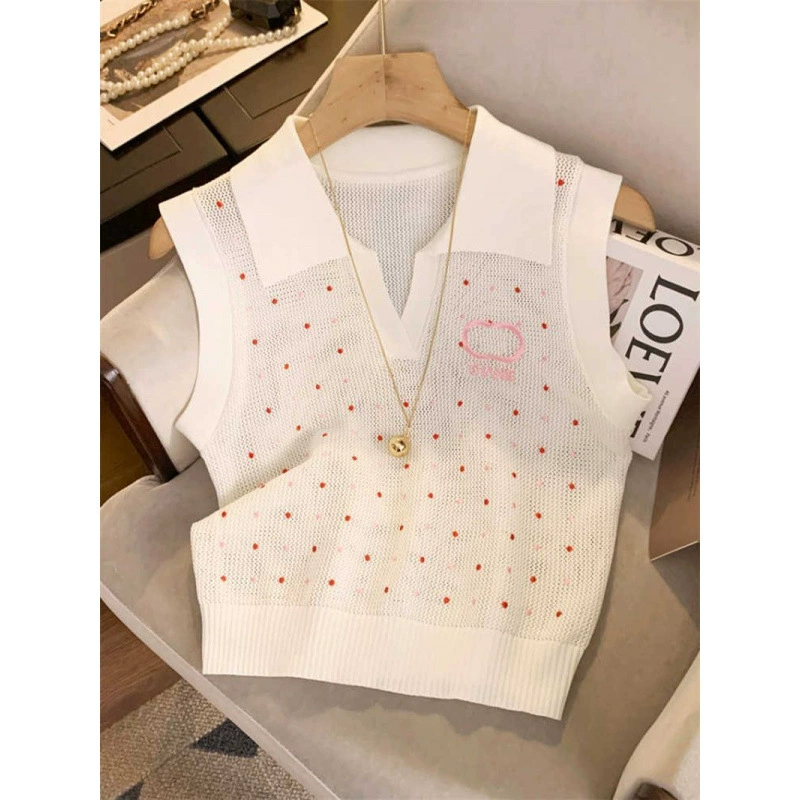 Knitted summer thin sweater sleevless, polo collar, with embroidery