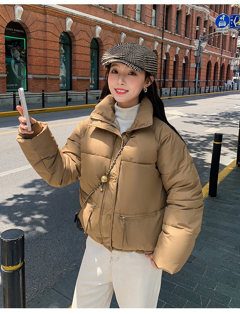 카키색